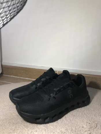 Gebrauchtes On Running Shoes bike — Bild 2 von 3
