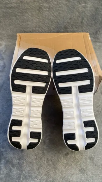 Gebrauchtes On Running On Shoes bike — Bild 4 von 5