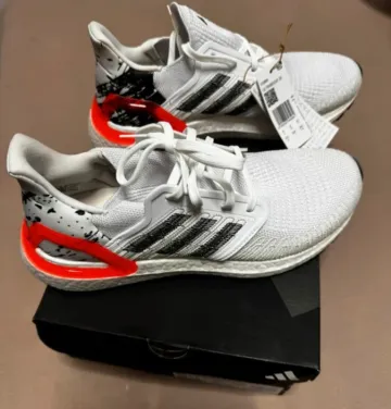 Brugt Adidas Ultra Boost bike — billede 1 af 2