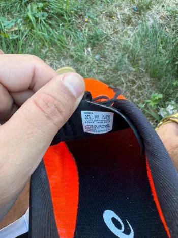 Używany Asics MetaSpeed Sky bike — zdjęcie 10 z 11