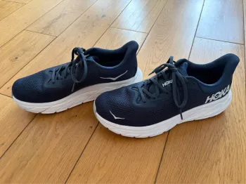 Used Hoka Arahi 7 bike — image 9 of 11