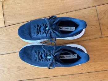 Used Hoka Arahi 7 bike — image 2 of 11