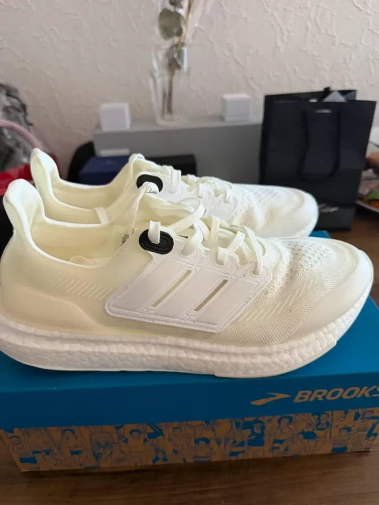 Tweedehands Adidas Boost bike — afbeelding 3 van 9