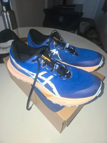 Used Asics Fujilite 6 bike — image 2 of 6