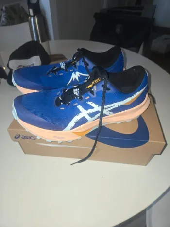 Używany Asics Fujilite 6 bike