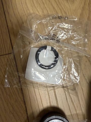 Used Shimano BB - SM-BB91-42A bike — image 5 of 5