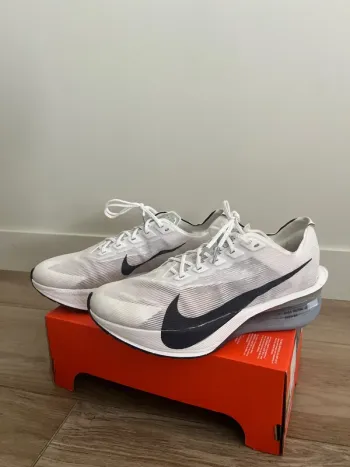Used Nike ZoomX Vaporfly Next%4 bike