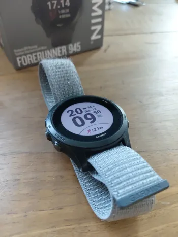 Used Garmin Forerunner 945 bike — image 3 of 4