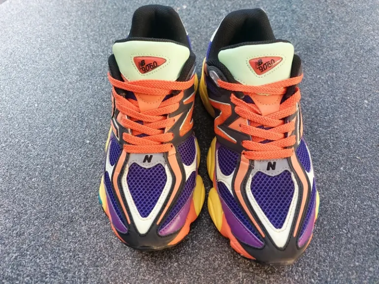 Used New Balance 9060 bike — image 2 of 4