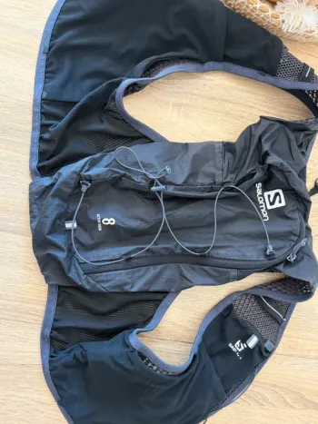 Used Salomon Gilet d’hydratation 8L bike — image 3 of 4