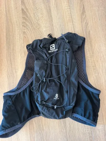 Used Salomon Gilet d’hydratation 8L bike — image 2 of 4