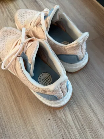 Używany Adidas Ultraboost bike — zdjęcie 4 z 5