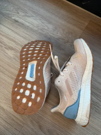 Używany Adidas Ultraboost bike — zdjęcie 5 z 5