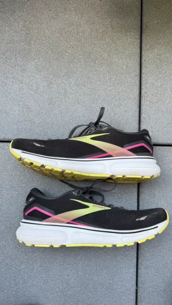 Used Brooks Ghost 15 bike — image 2 of 8