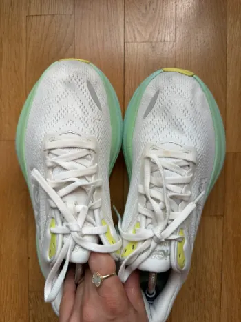 Hoka Bondi 8 bike d'occasion — image 4 sur 12