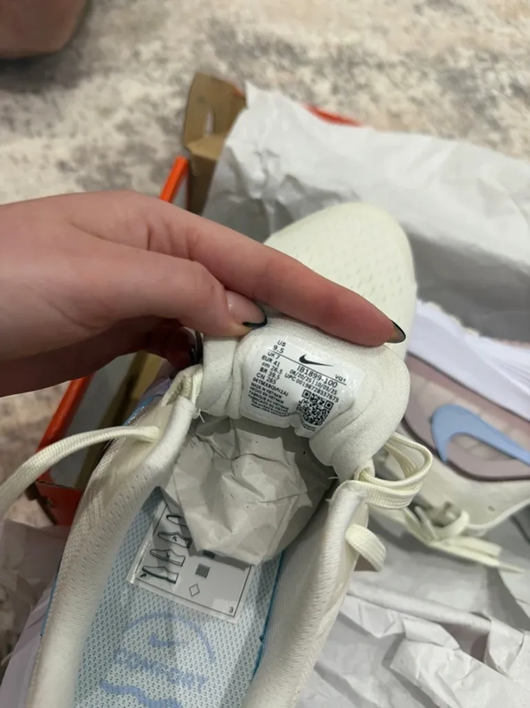 Tweedehands Nike Schuhe bike — afbeelding 4 van 4