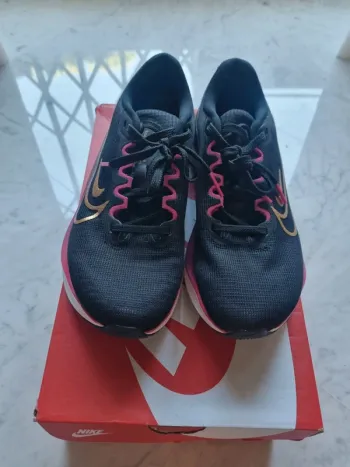 Použité Nike ZOOM fly 5 bike — obrázek 2 z 8