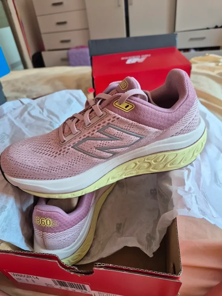 Brugt New Balance Running Shoes bike — billede 2 af 5