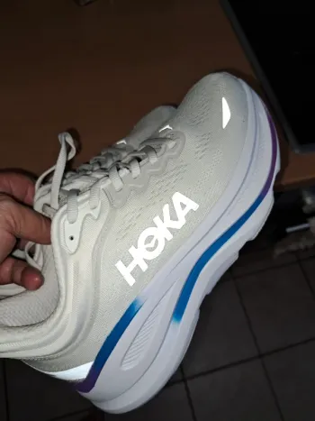 Used Hoka Bondi 9 bike