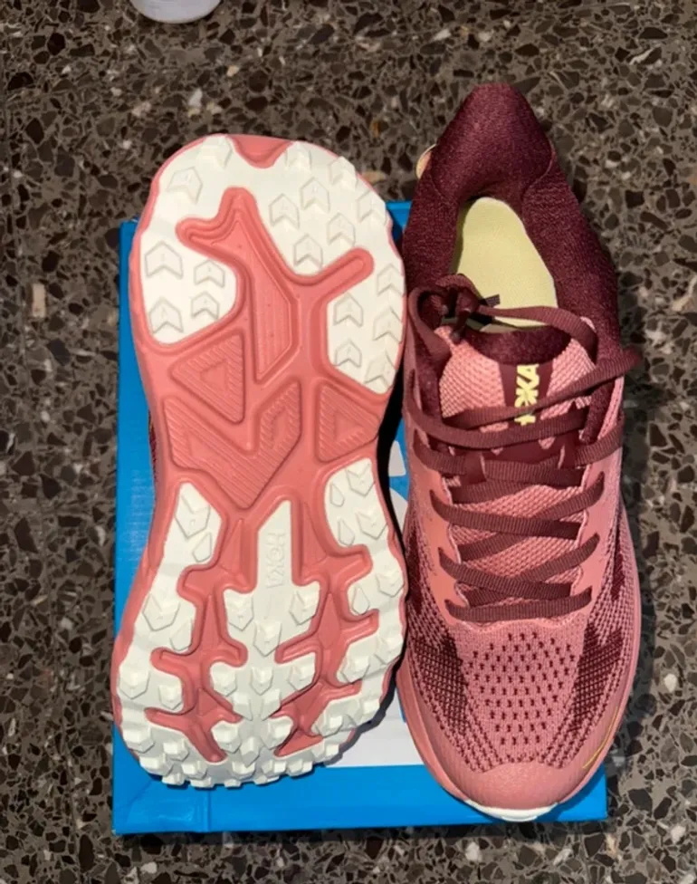 Used Hoka Challenger 8 bike — image 4 of 6