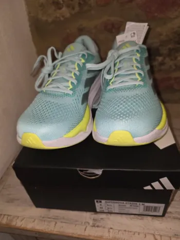 Käytetty Adidas Scarpe running donna tg 40 bike — kuva 3 / 8