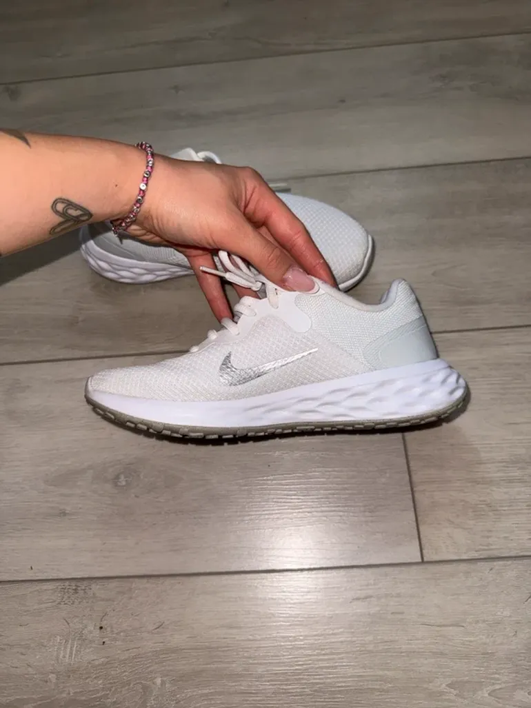 Gebrauchtes Nike Revolution bike — Bild 2 von 4