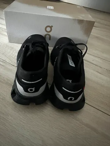 Używany On Running Cloud X3 bike — zdjęcie 4 z 5