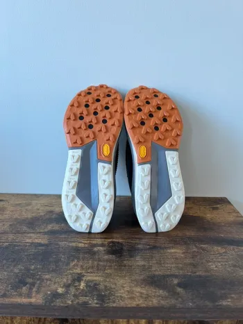 Käytetty Nike ZoomX Zegama Trail 2 bike — kuva 5 / 6