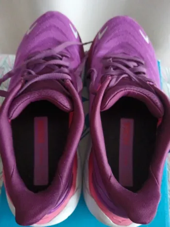 Brugt Hoka running shoes bike — billede 3 af 7