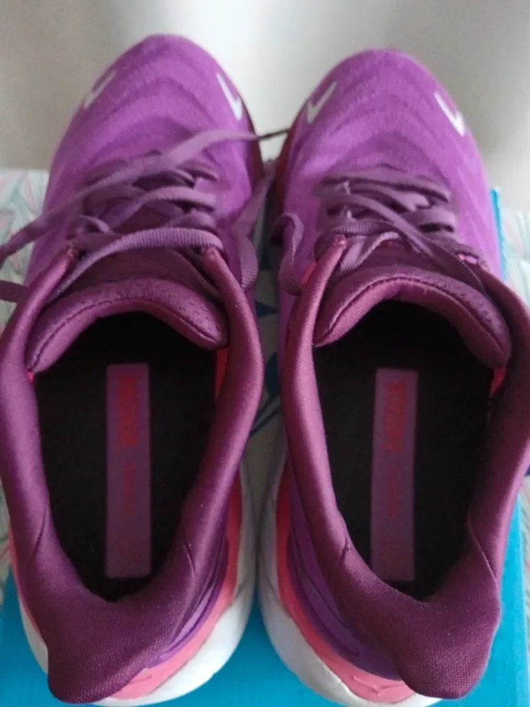 Brugt Hoka running shoes bike — billede 3 af 7