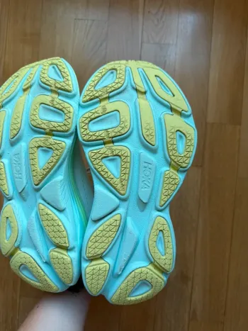 Gebrauchtes Hoka Bondi 8 bike — Bild 8 von 11