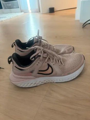 Gebrauchtes Nike React bike