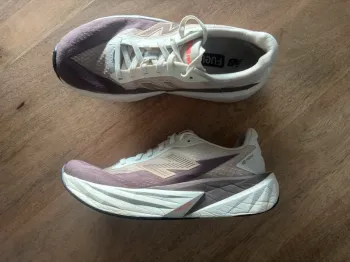 Used New Balance Rebel v5 bike