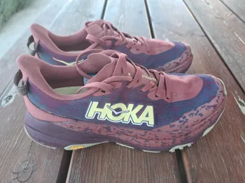 Hoka Speedgoat 6 bike d'occasion
