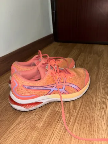 Used Asics Gel Cumulus 24 bike