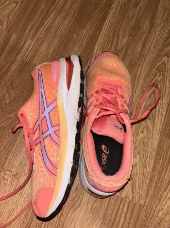 Used Asics Gel Cumulus 24 bike — image 5 of 5