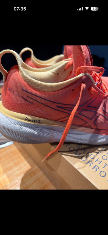 Used Asics gel nimbus 25 bike