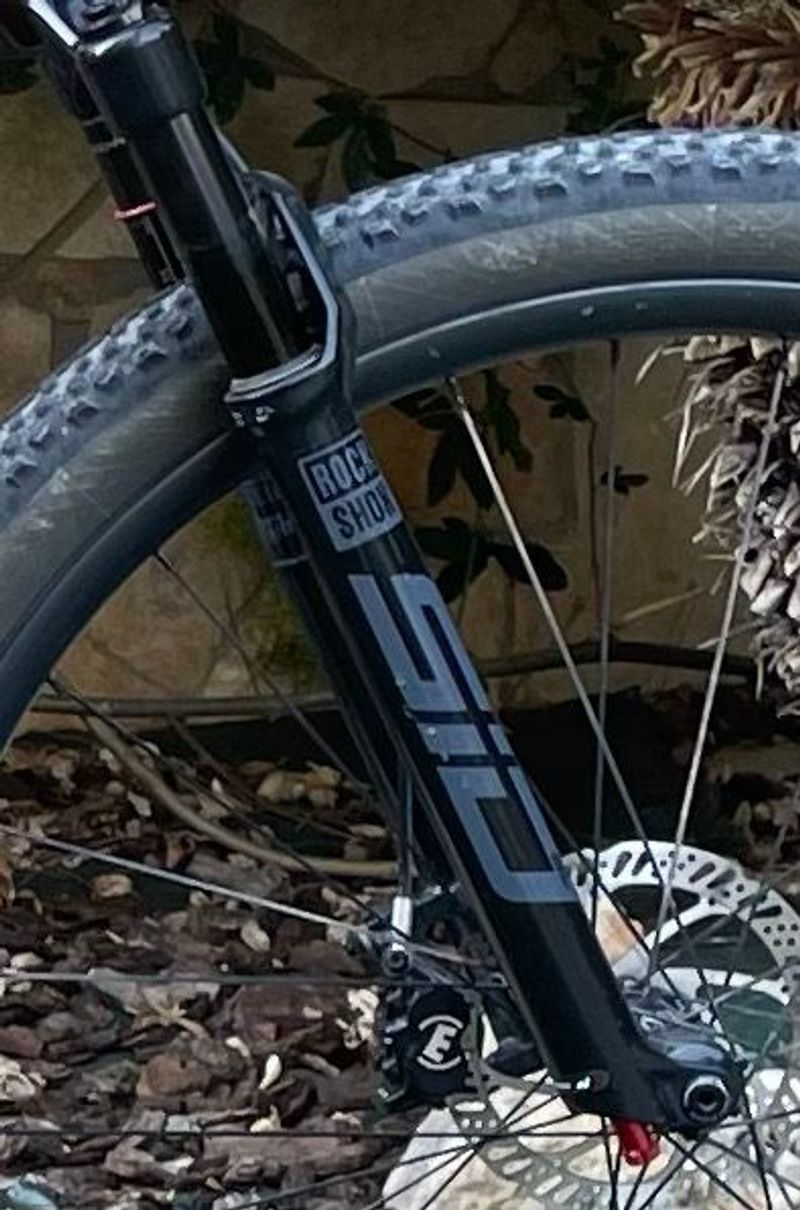 Rock Shox sid sl 32 2023 bike d'occasion — image 2 sur 2