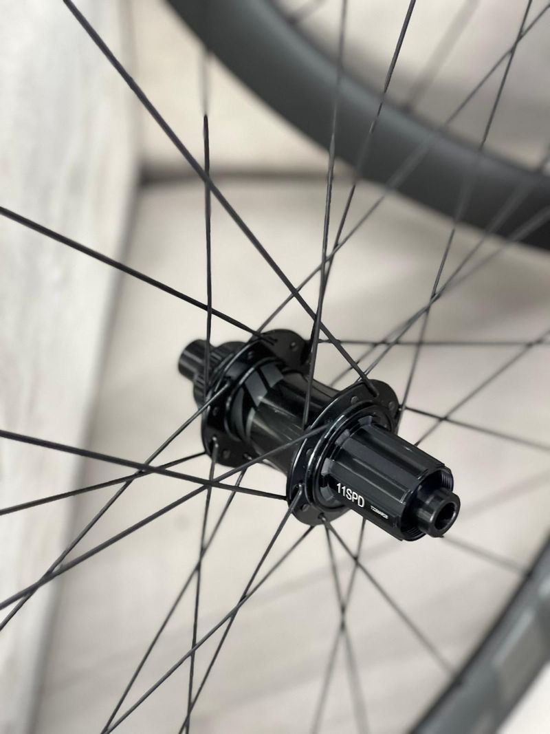 Used Zipp 404 S Wheels 2026 bike — image 4 of 8