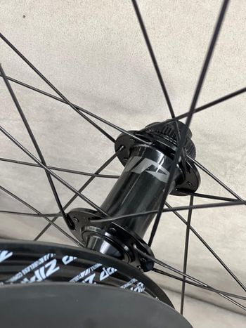 Brugt Zipp 404 S Wheels 2026 bike — billede 5 af 8