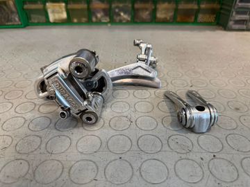 Brugt Shimano DURA-ACE EX. 7200. KIT PRIMA SERIE. COMANDI AX + DERAGLIATORE + CAMBIO 1978 Drivetrain & Pedals