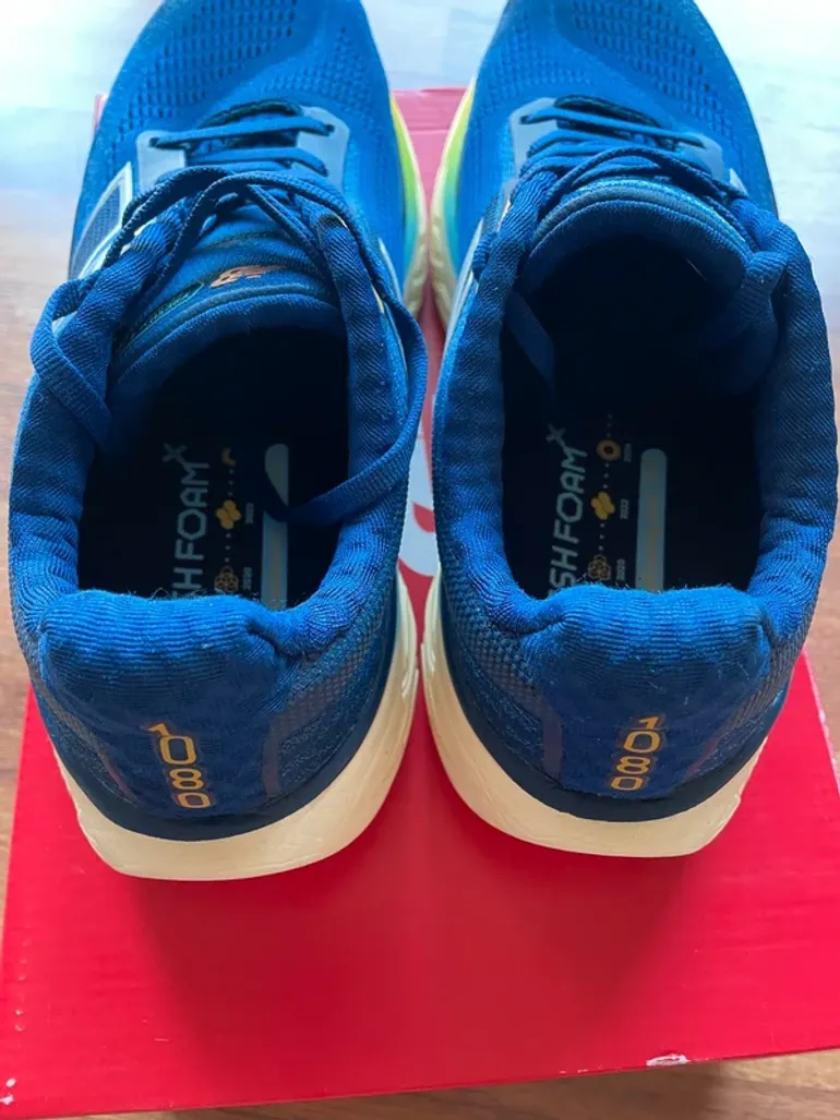 Tweedehands New Balance 1080 V14 bike — afbeelding 4 van 9