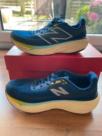 Tweedehands New Balance 1080 V14 bike — afbeelding 2 van 9