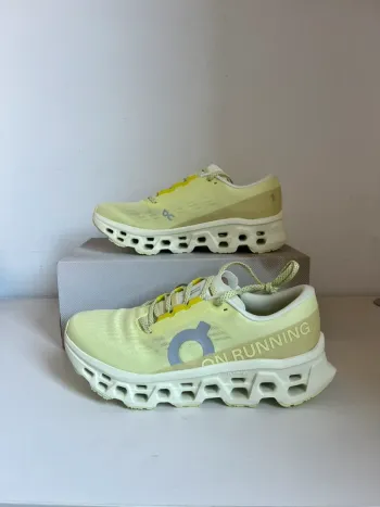 Gebrauchtes On Running Cloudmonster 3 bike