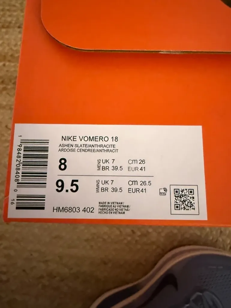 Used Nike Vomero 18 bike — image 8 of 8