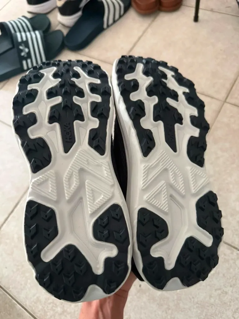 Used Hoka Chaussures bike — image 5 of 6