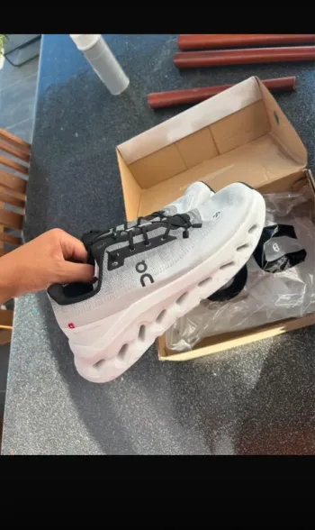 Gebrauchtes On Running Cloud bike — Bild 3 von 5