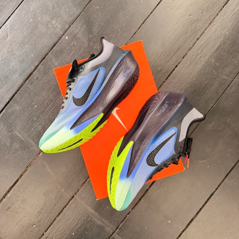 Used Nike Zoom Fly 6 bike — image 3 of 5