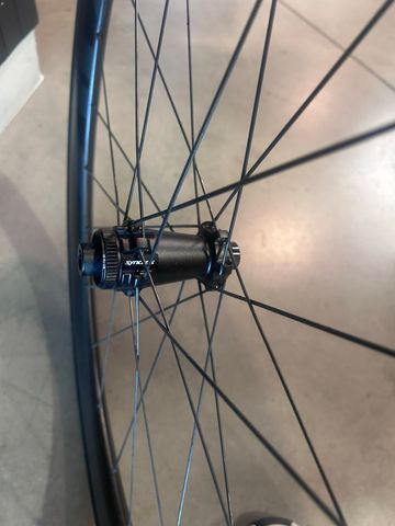 Käytetty Zipp 303 SE Wheels 2025 bike — kuva 6 / 12