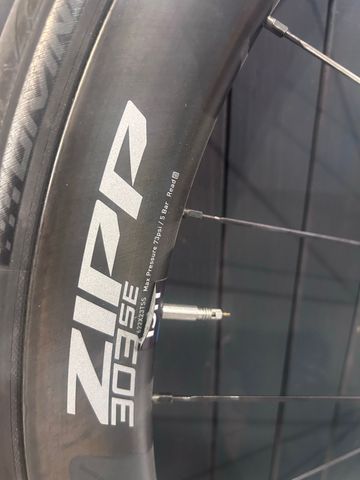 Käytetty Zipp 303 SE Wheels 2025 bike — kuva 3 / 12